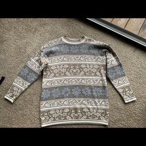 Women’s sweater (L)
